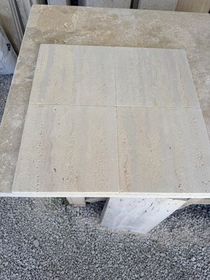 piastrella travertino classico stock 30x30 grezzo controfalda