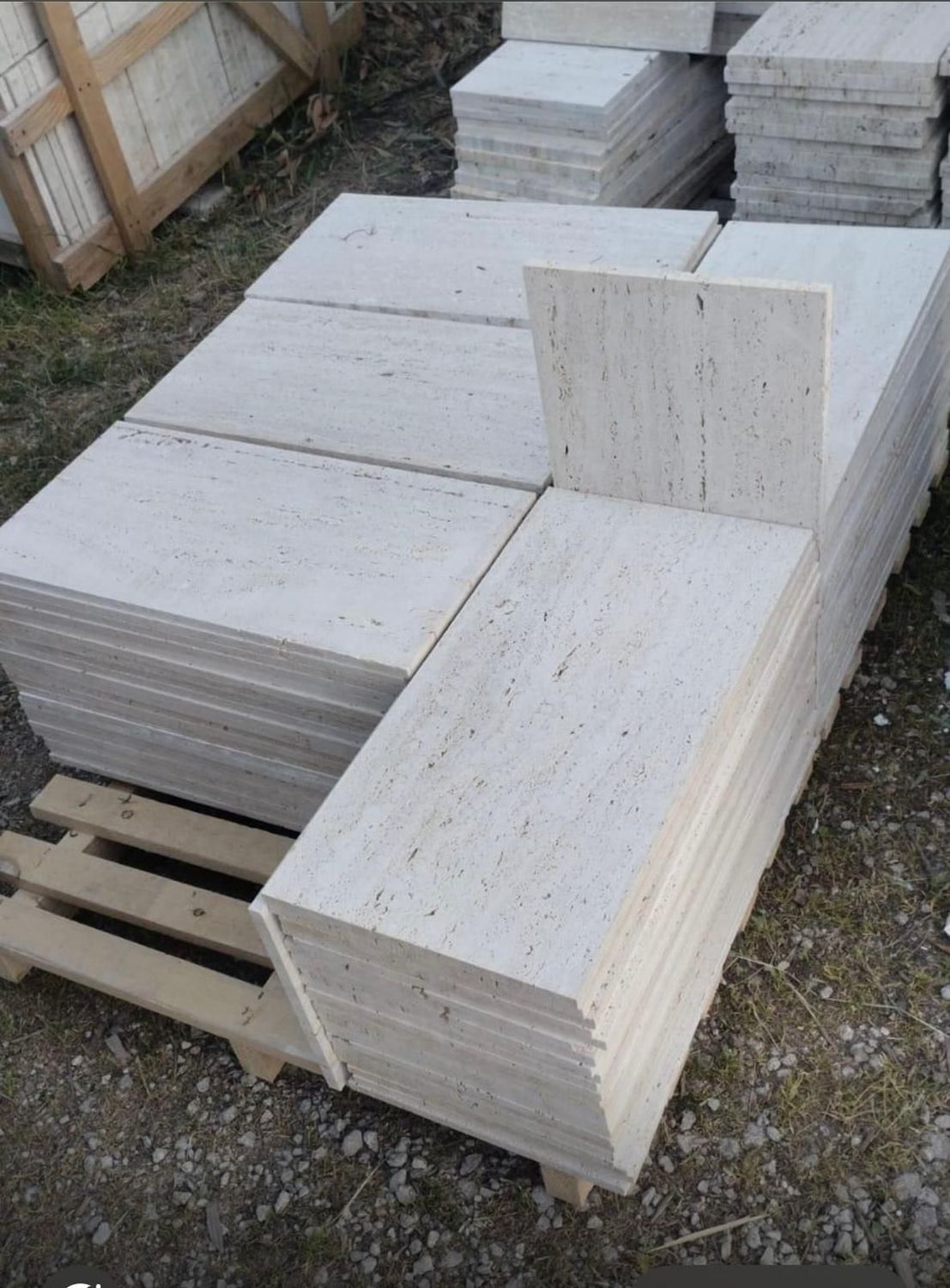 piastrella travertino classico 40x80 grezzo filo sega controfalda