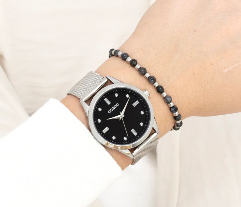 Zilverkleurige OOZOO horloge met metalen mesh armband - C11356