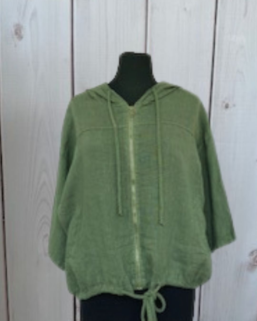 Jacke mit Kapuze olive