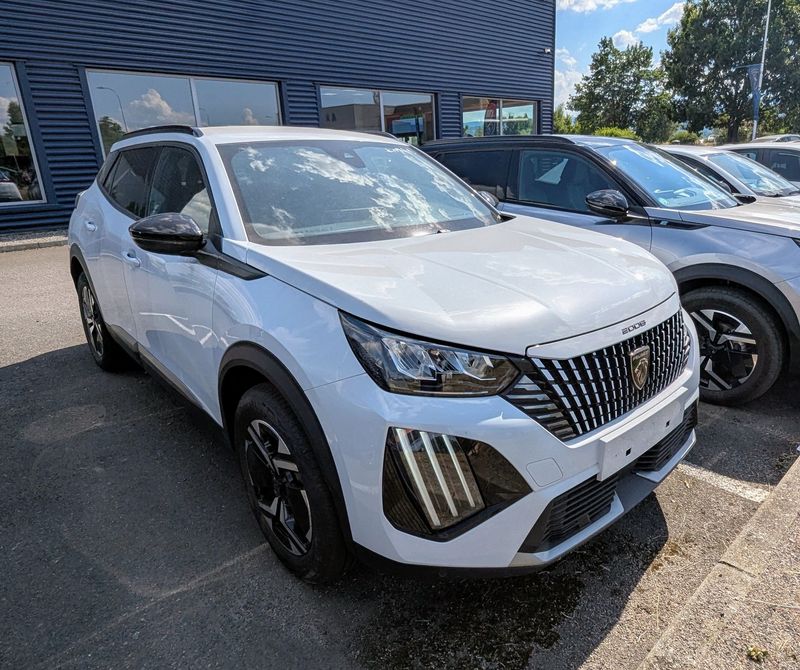 PEUGEOT 2008 ALLURE BLUE HDI 130 S&S EAT8
