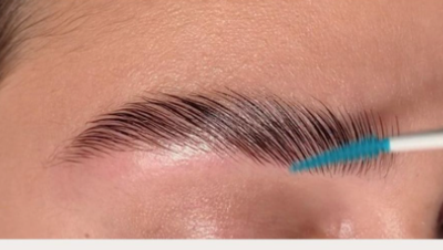 Laminado de cejas