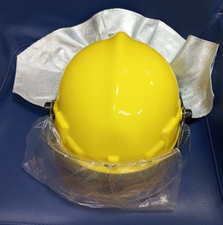 Fireman Helmet with Visor and Aluminized Neck Curtain