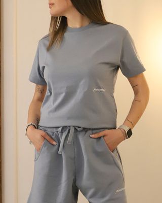 T-shirt mezza manica in jersey basica • Azzurro polvere HINNOMINATE