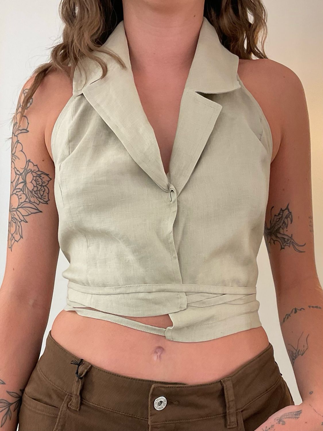 Top crop gilet