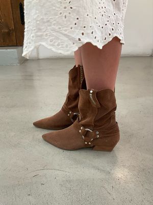 SCARPE