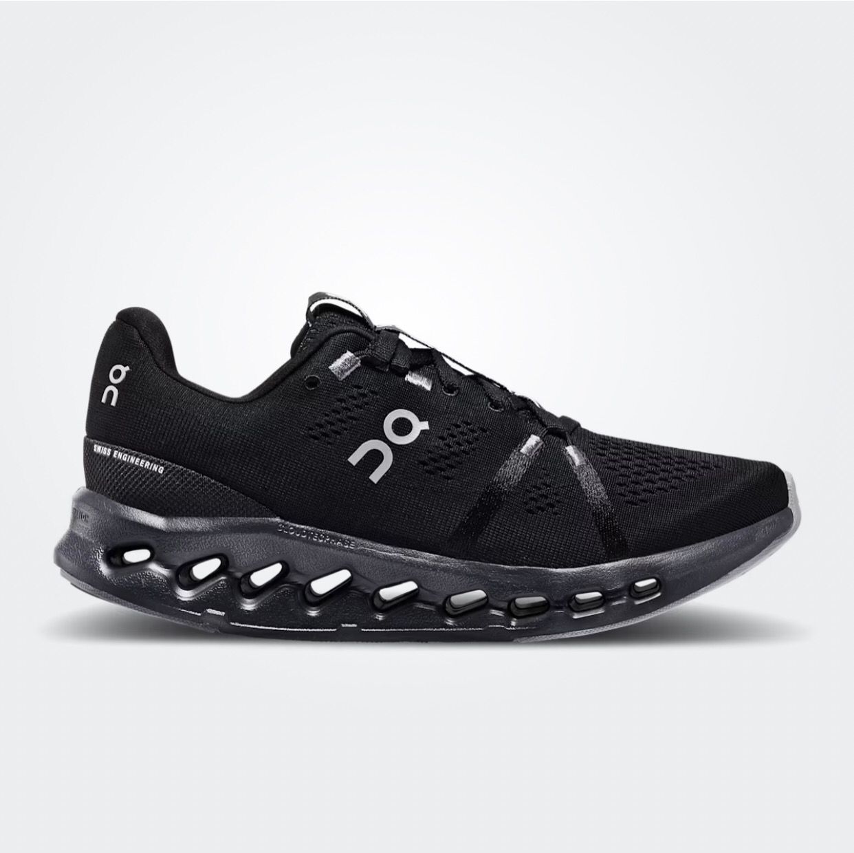 On Cloudsurfer Running Trainers