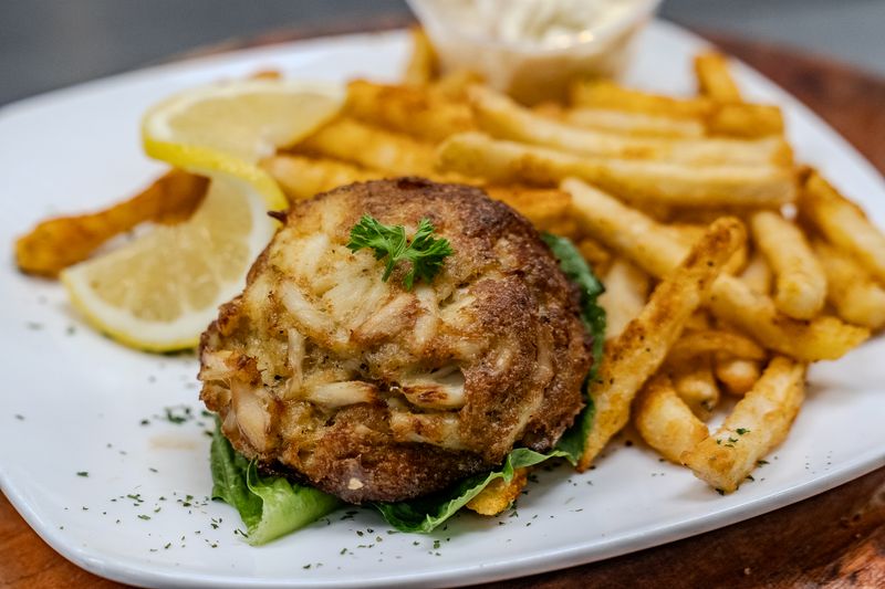 4 Pack Trout's Supreme Seafood Crab Cakes 4 Pack Trout's Supreme Seafood Crab Cakes