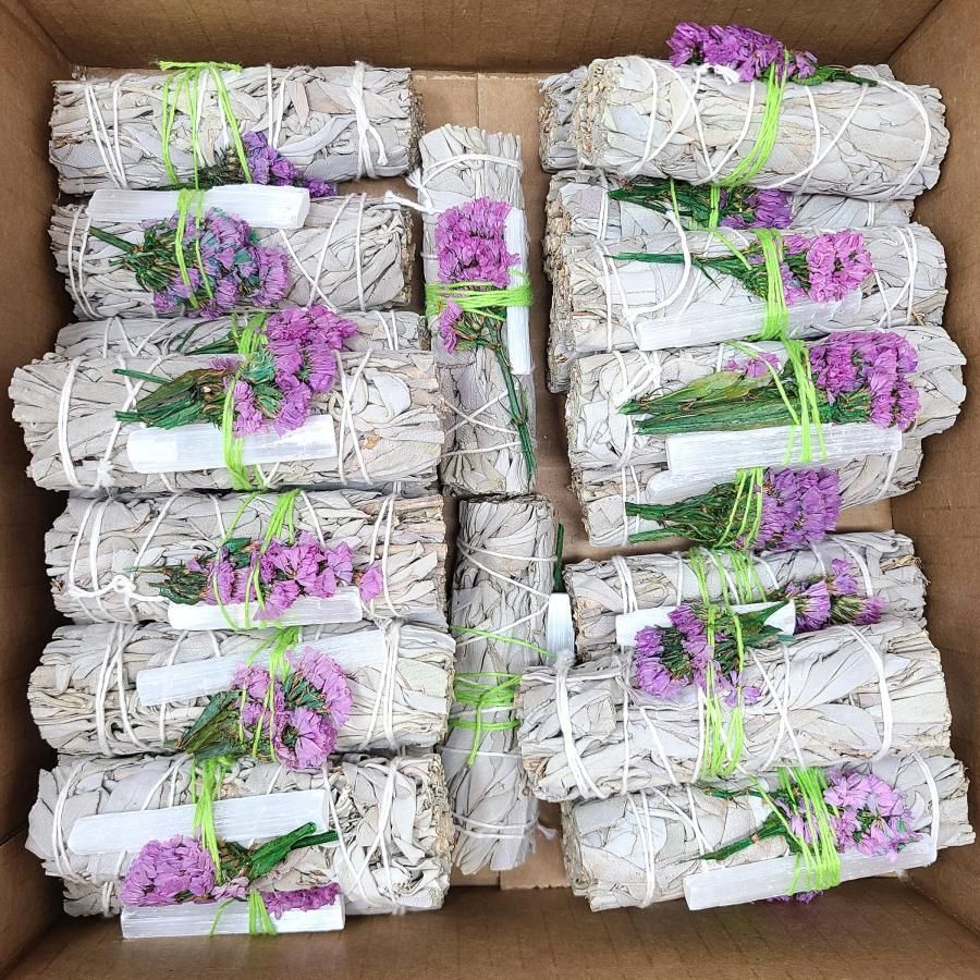 4&quot; White Sage, Selenite Crystal &amp; Pink Sinuata Flower Smudge Stick, SKU S05-MS1-N72-D25, UPC 700317…