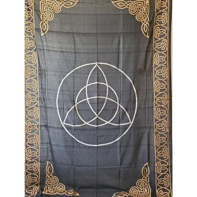 72&quot; x 108&quot; Triquetra Golden Silver Print on Black Tapestry, SKU CPS-CH, UPC 700317308799
