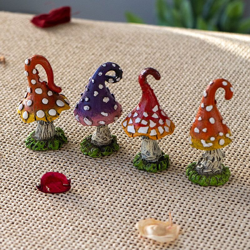 2.7&quot; Magic Mushroom Statues (Set of 4), SKU PG-15625, UPC 700317371847