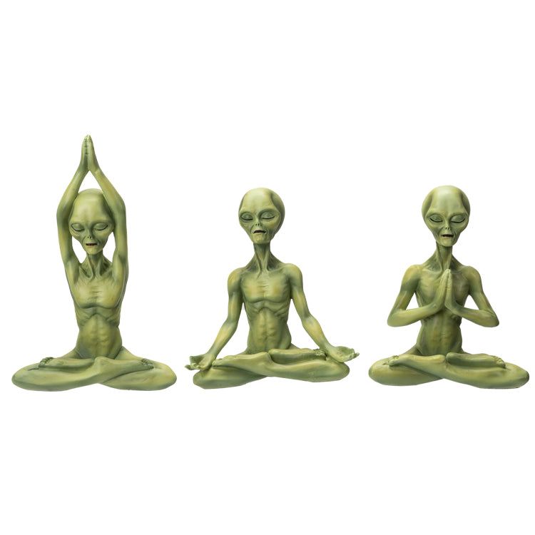 8&quot; Alien Statue - Yoga (Set of 3), SKU PG-15055, UPC 700317076315