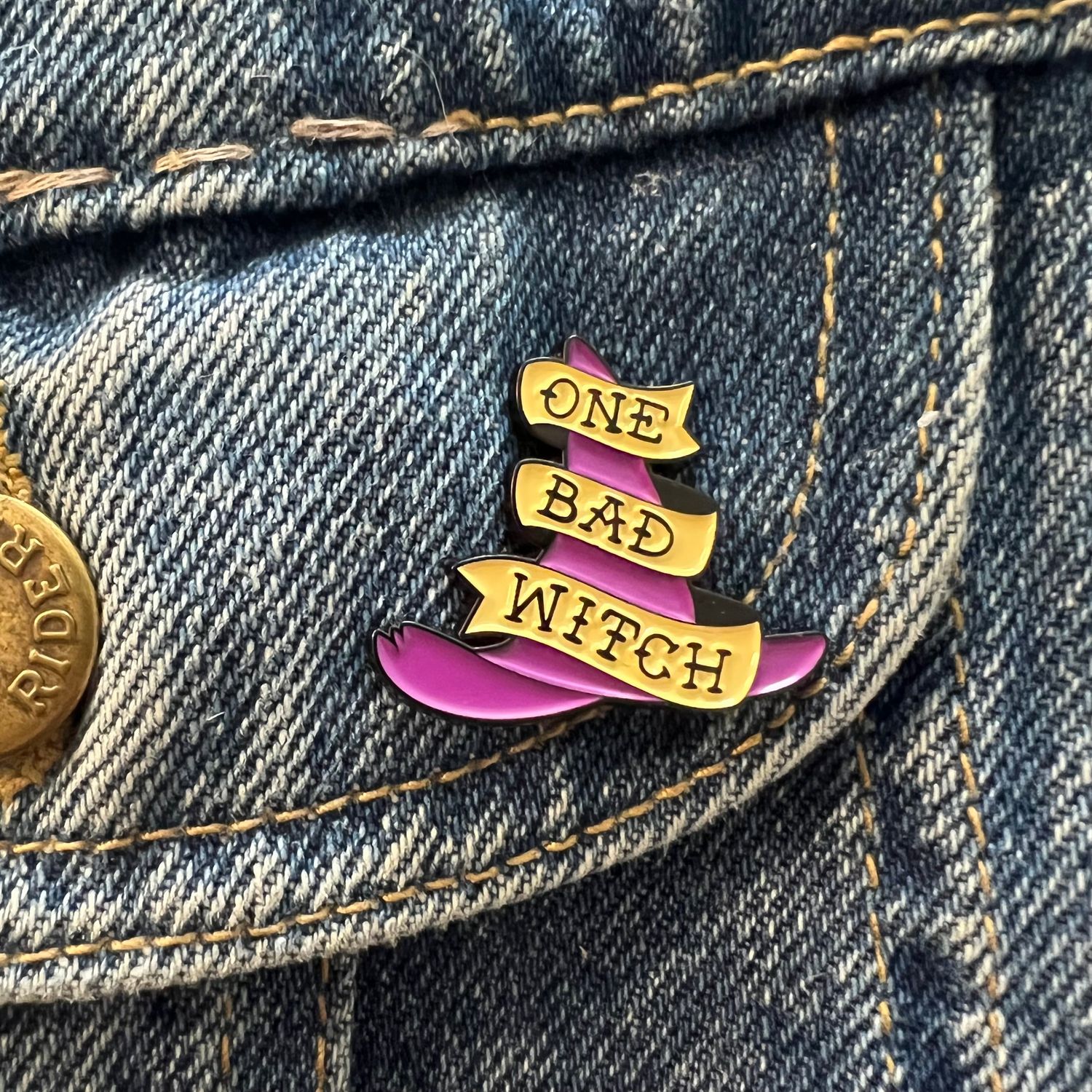 One Bad Witch Hat Enamel Pin, SKU XZ3809-106, UPC 6016008370377