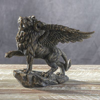 7&quot; Horned Chimera Statue, SKU PG-Y9290, UPC 700317125860