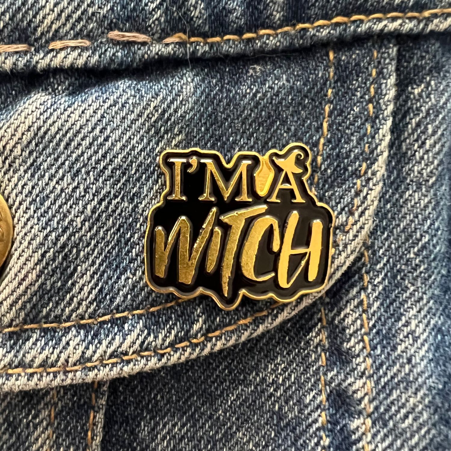 I&#39;m A Witch Enamel Pin, SKU XZ3979-129, UPC 6016002340345