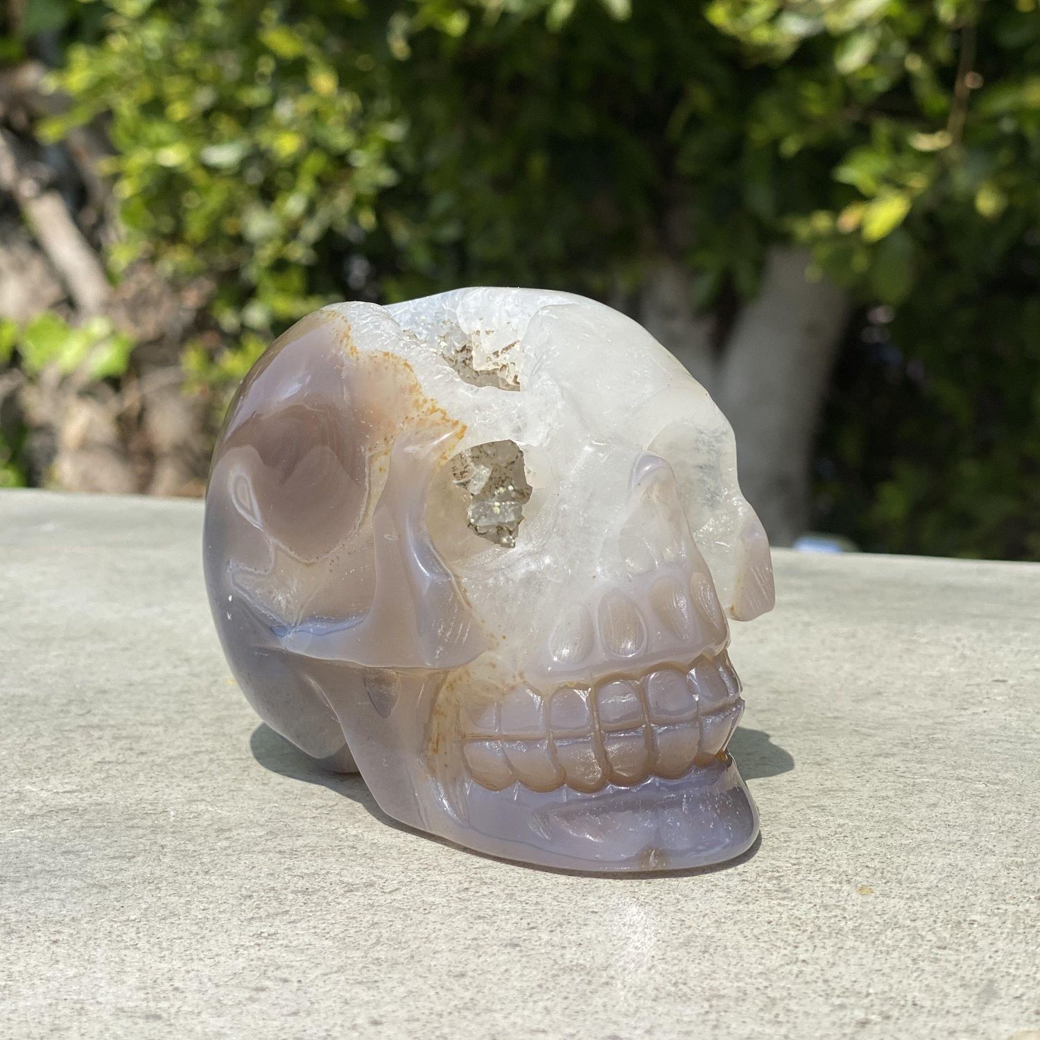 Natural Agate Hand Carved Geode Skull - 1.48 lbs (4.5 x 3 x 3 inches), SKU MP-31, UPC 6016209659622