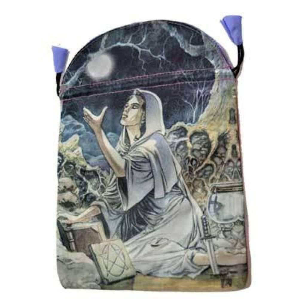 Drawing Down the Moon Satin Tarot Bag by Lo Scarabeo, SKU LW1007, UPC 6016207699675