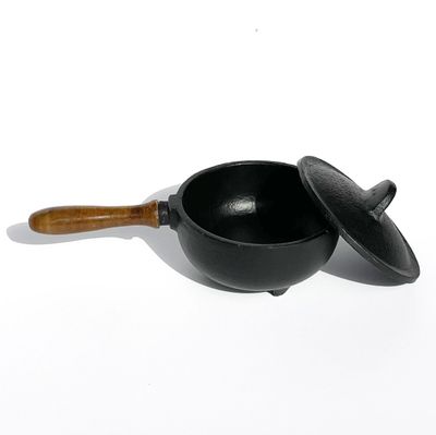 8&quot; Cast Iron Burner with Wooden Handle, SKU BR92, UPC 6016207018056