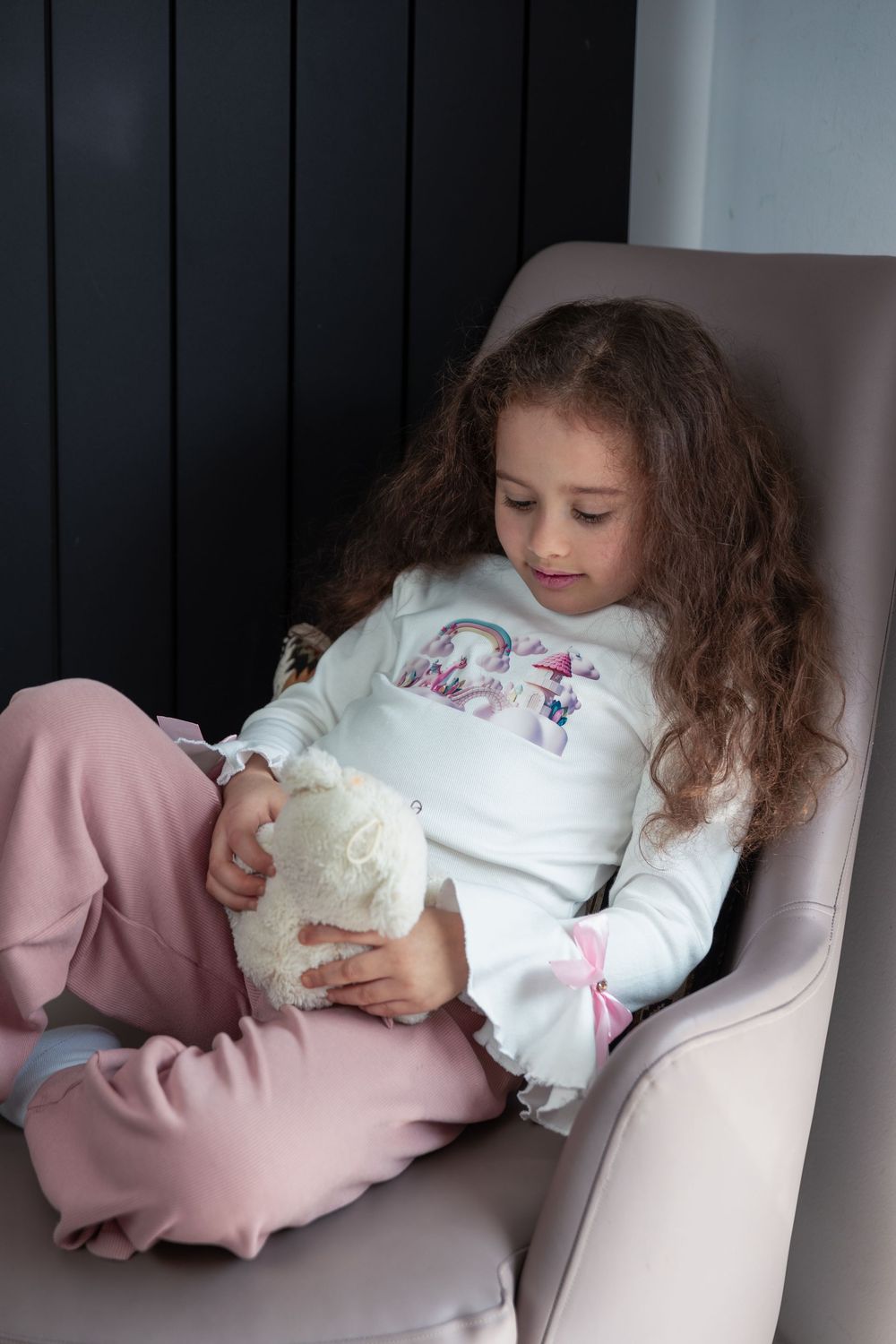 Sweat Papillon Strass – Un Souffle de Magie
