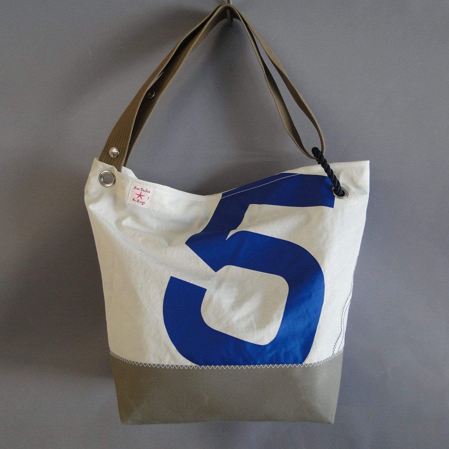 Maud crossbody No5 made from recycled sails