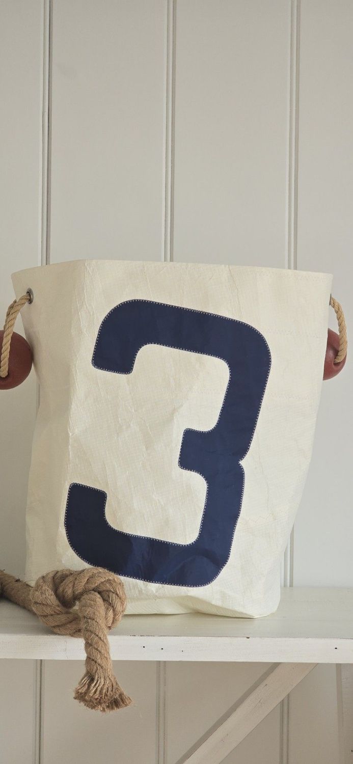 Cargo canvas beach/laundry bag No3 in blue made from recycled sails Cargo canvas beach/laundry bag No3 in blue made from recycled sails