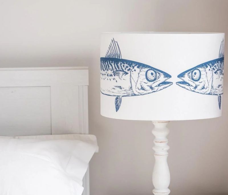 White kissing fish lamp shade in large