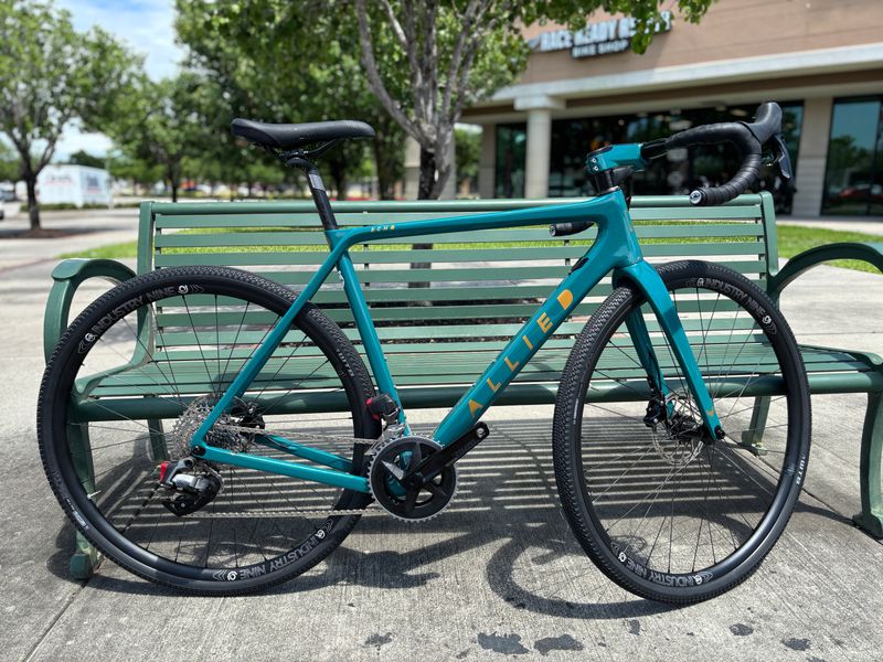 Allied Echo S Rival AXS Miami Vice Green