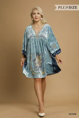 Umgee Plus Velvet Floral Embroidered Swing Dress