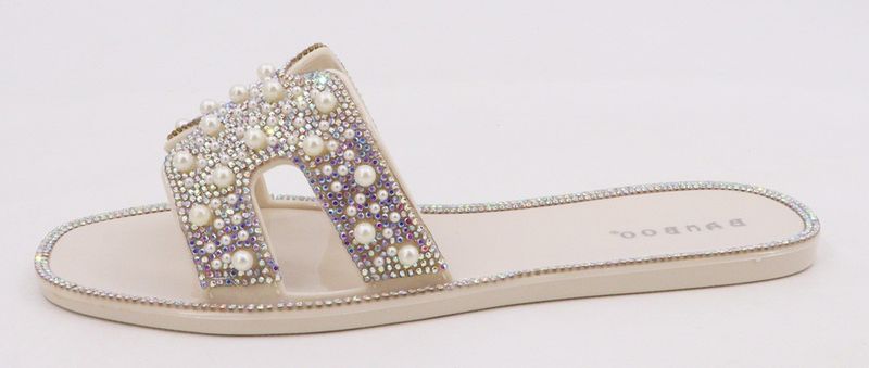 Bamboo Rhinestone And Pearl Sandals