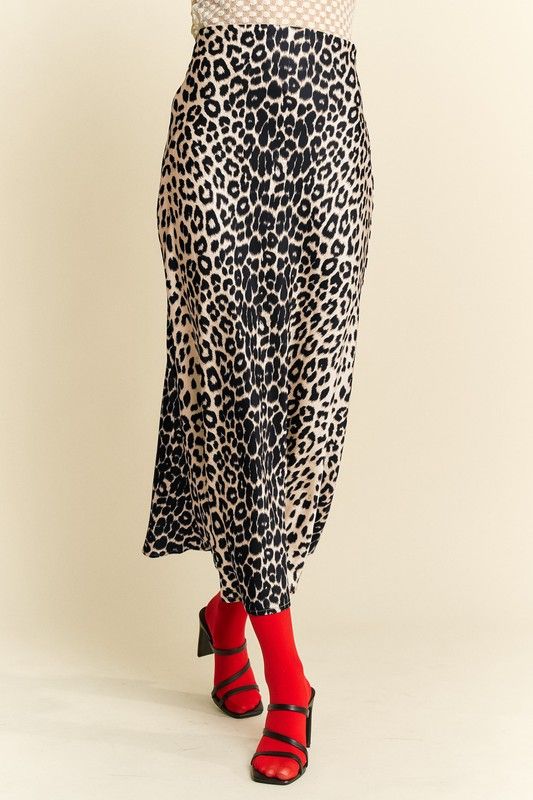 Davi &amp; Dani Curvy Silky Cheetah Midi Skirt 