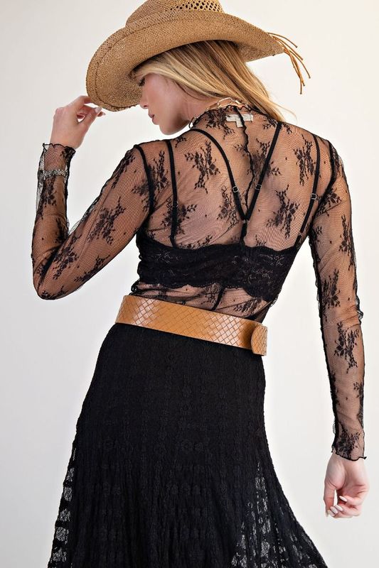 Easel Plus All Over Sheer Lace Fit Top