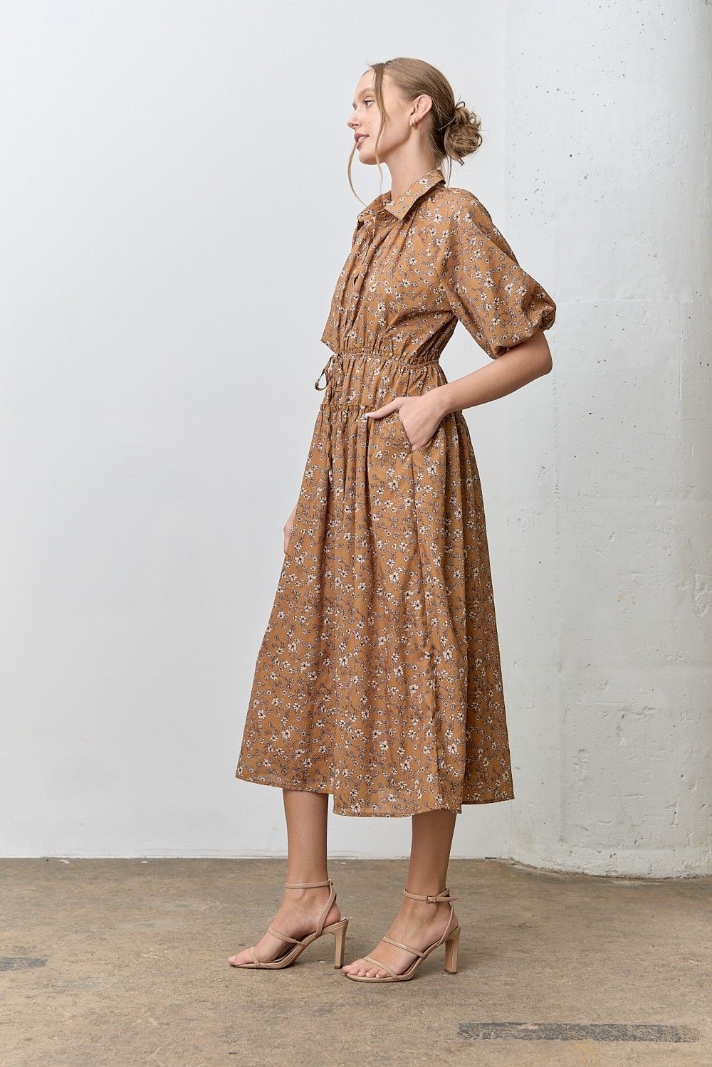 Polagram Curvy Floral Print Collar Bubble Slv Midi