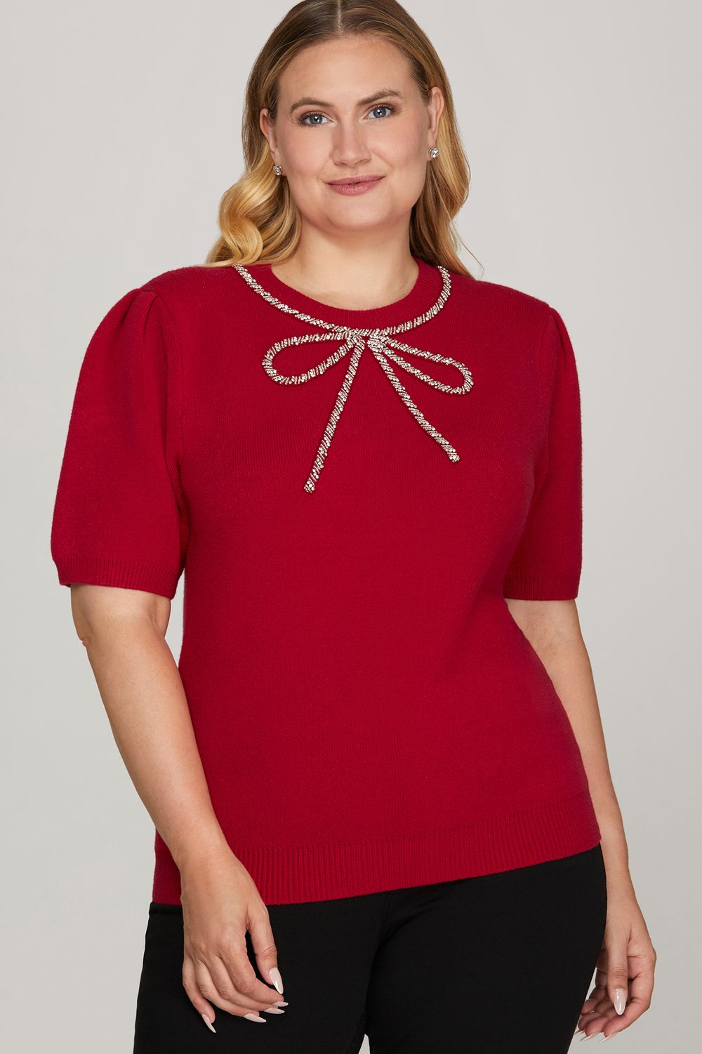 Model is wearing size XL