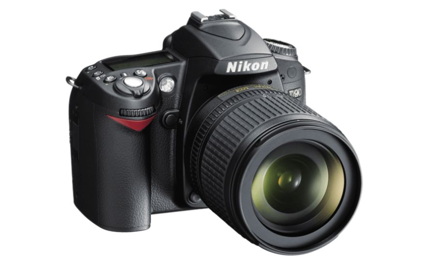 USED Nikon D90 Kit w/ 18-105mm Lens