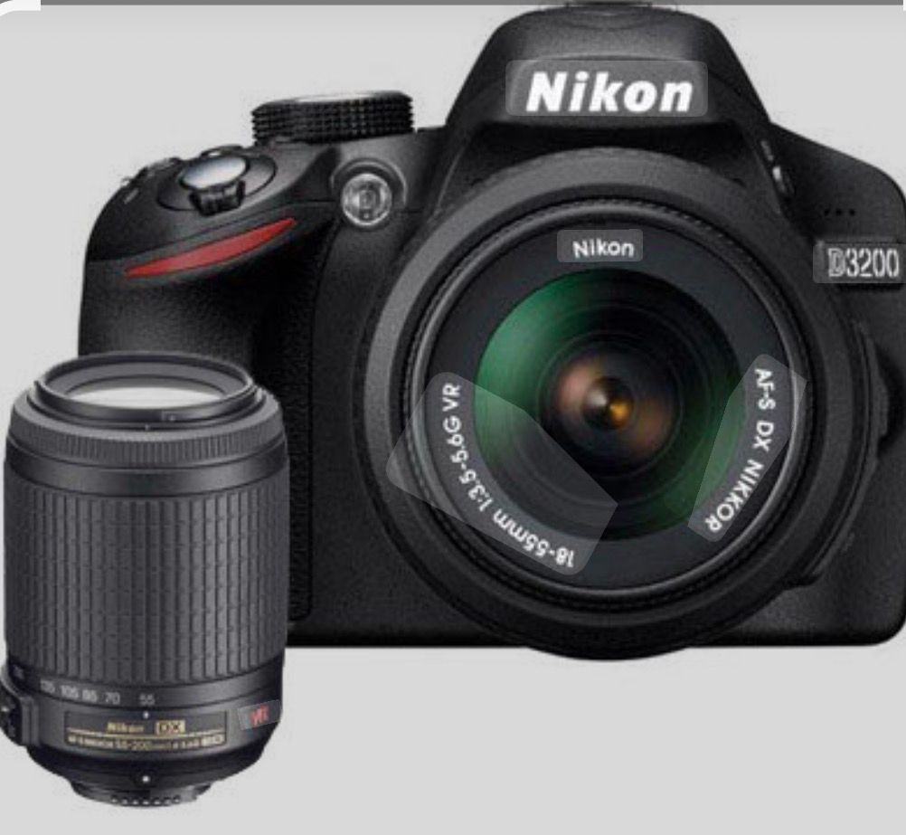 USED NIKON D3200 KIT