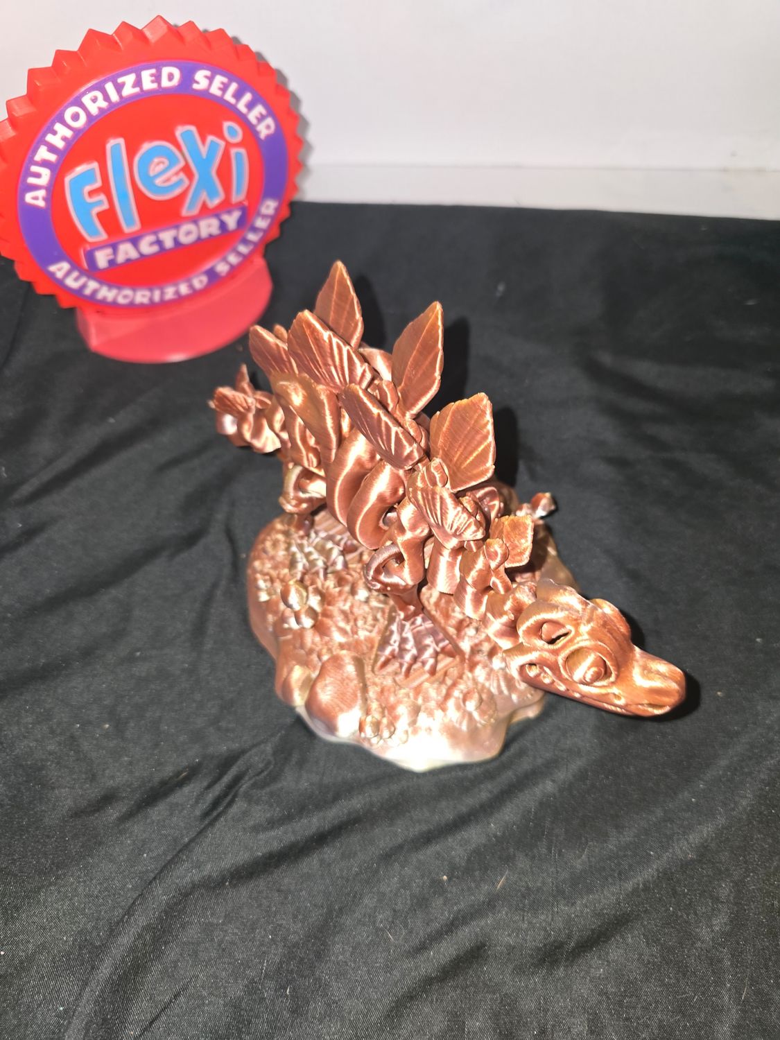 Flexy stegosaurus