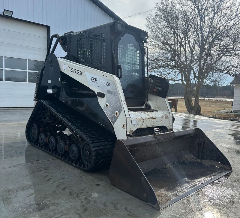 2012 PT100G HIGH FLOW SKID STEER