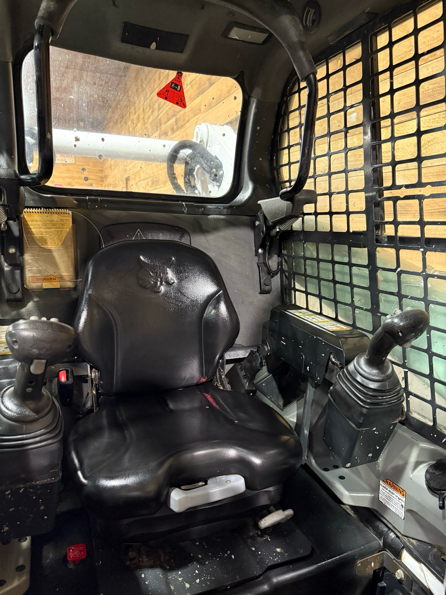 Bobcat T740
