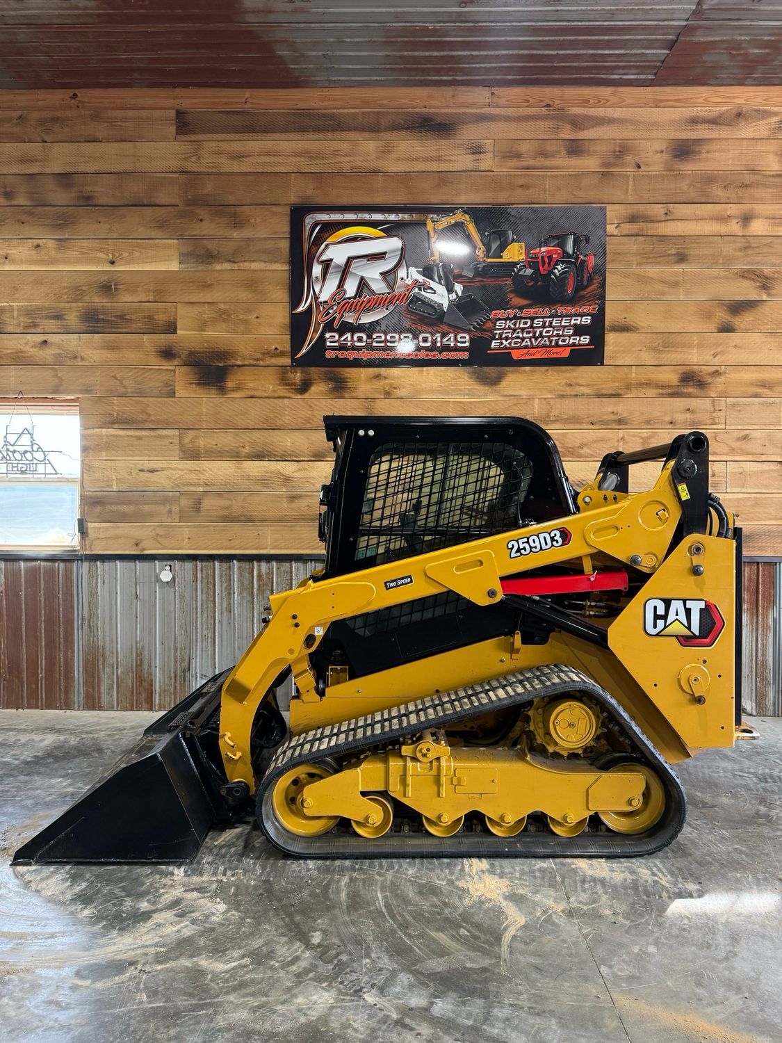 2021 Cat 259d3 Enclosed 2000hrs