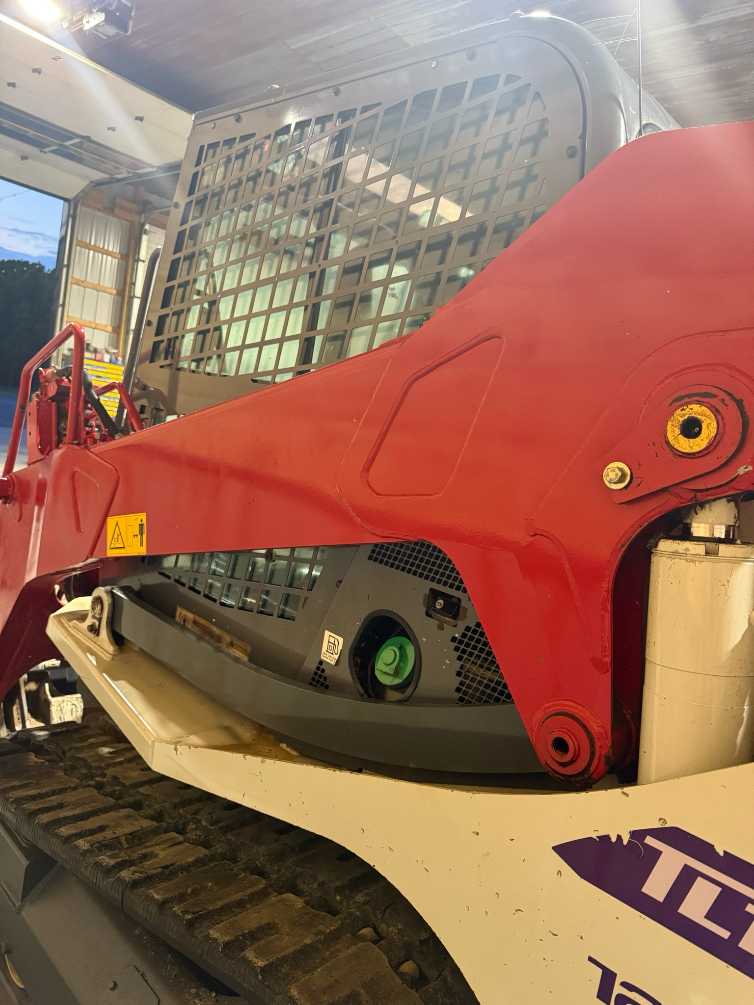 2020 Tl10 Enclosed 2000hrs