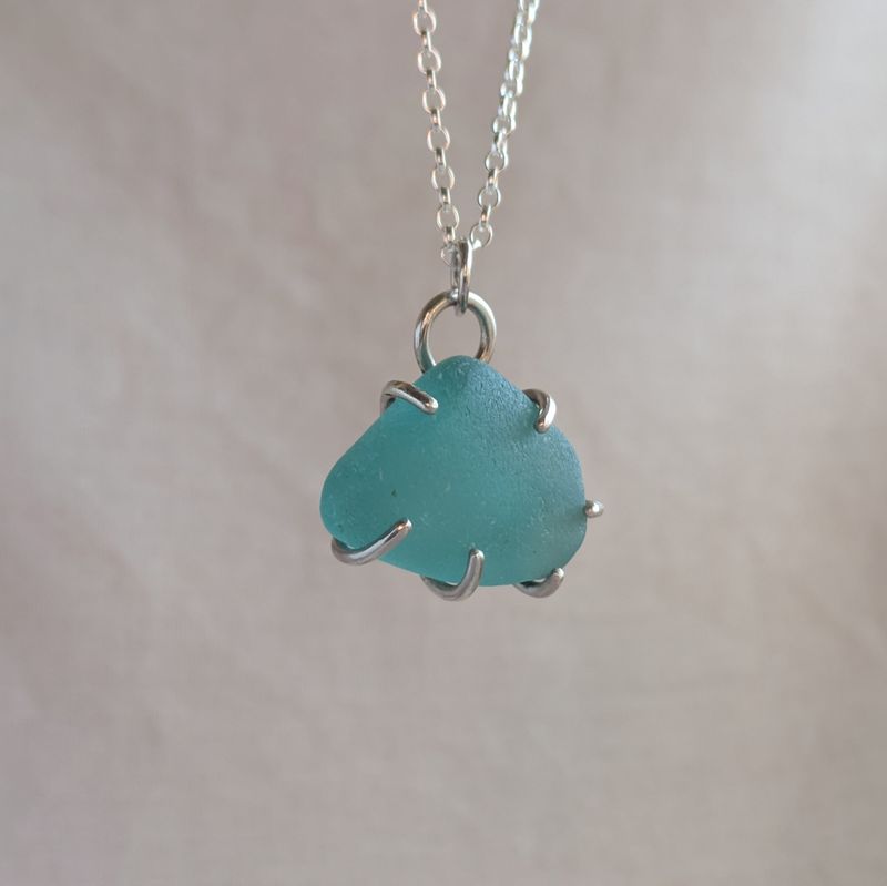 Sea Glass Pendant #11