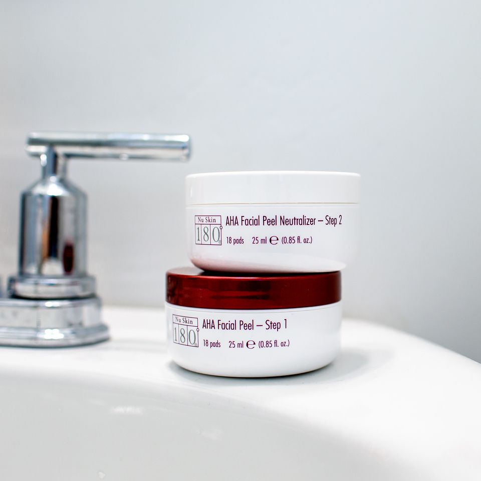 Nu Skin® 180°® AHA Facial Peel and Neutralizer