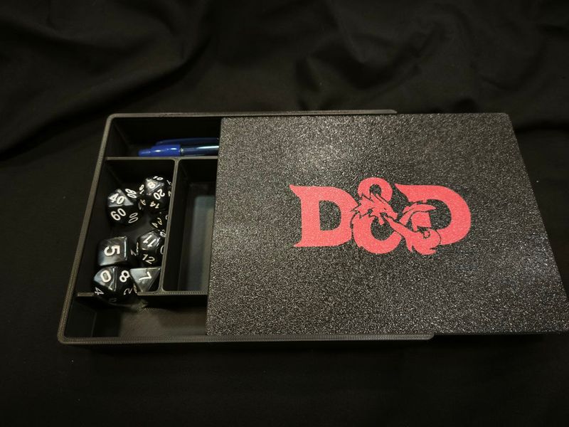 Caja para jugadores de rol D&D con tapa deslizable grande