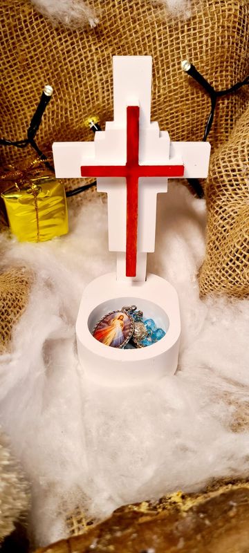 HOLY CROSS ✝️🙏🏻