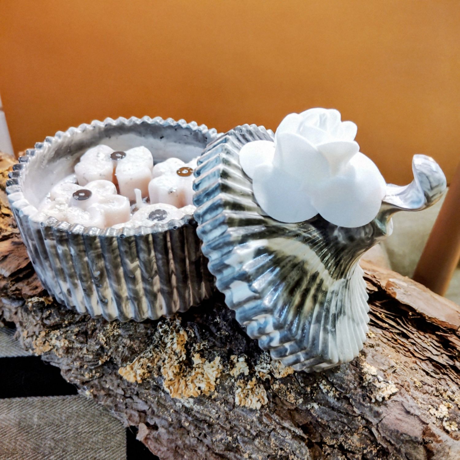 QUEEN GLOW CANDEL 👑🌟🕯️