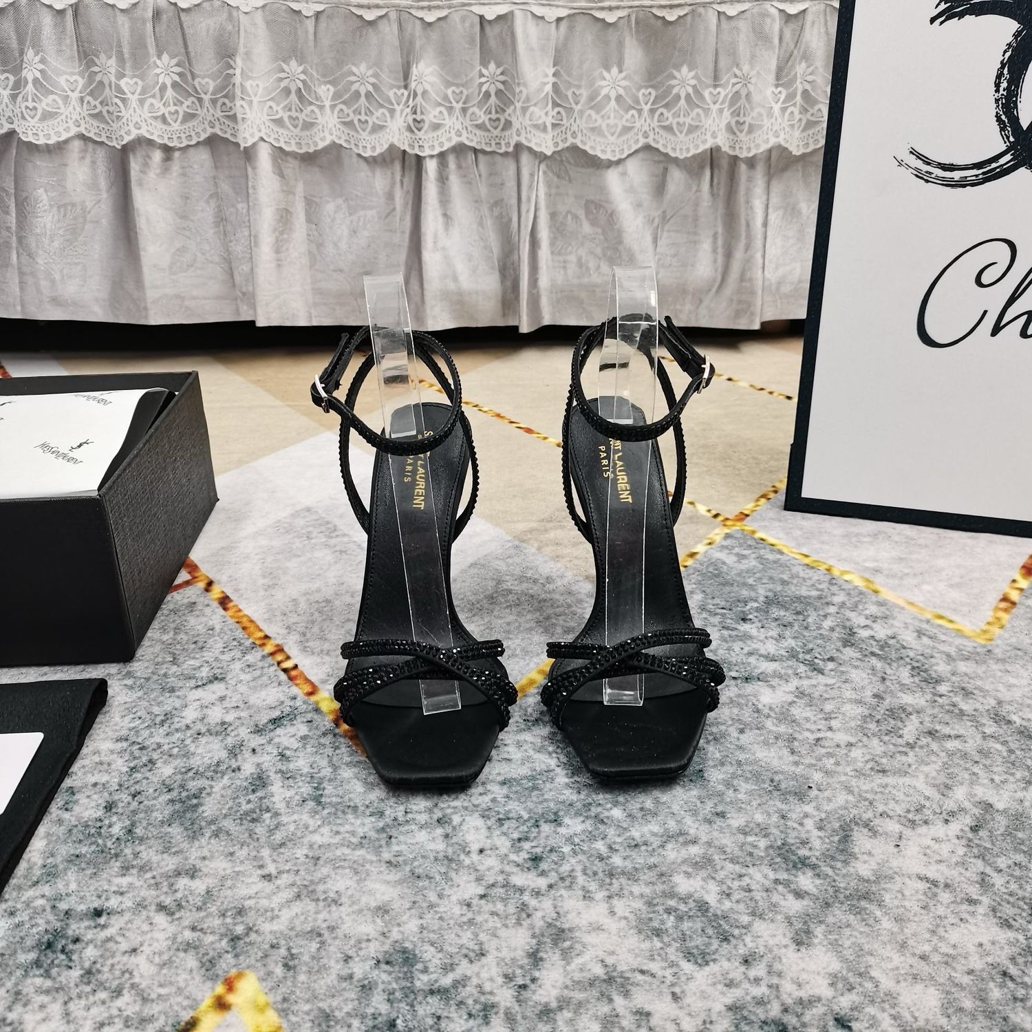 Yves Saint Laurent women sandals NAIA01