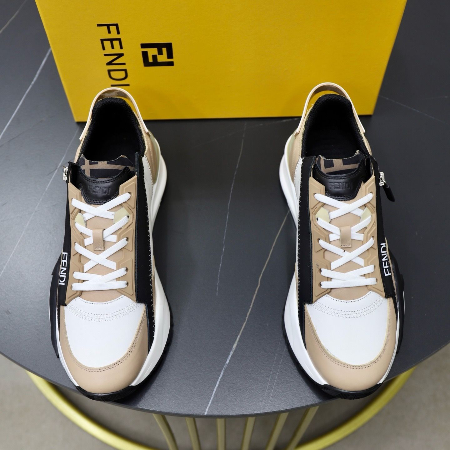 Fendi men shoes JAOA12