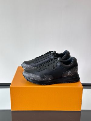 Louis Vuitton men shoes IAOA17