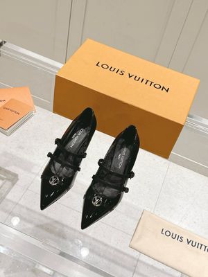Louis Vuitton women mid heels OAIA12