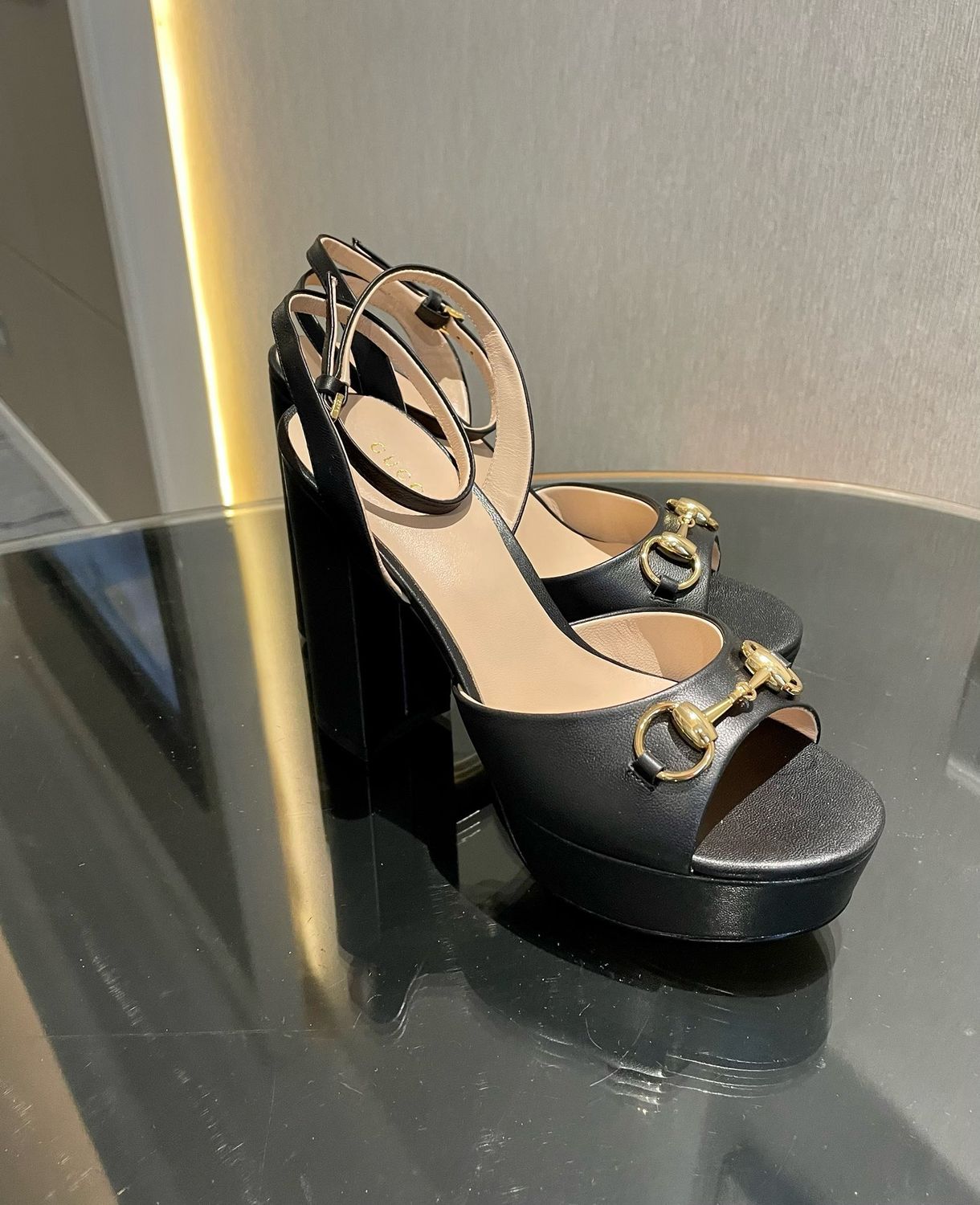 Gucci women sandals CAUA30